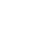 Gite avec un garage 2 voitures et  un grand parking parking extérieur